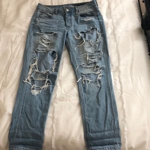 American Eagle Tomgirl Ripped Jeans